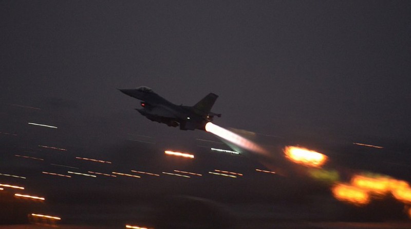 MILIJUNI LETJELI U NEBO Američki zrakoplovi bombadirali trezor ISIL-a