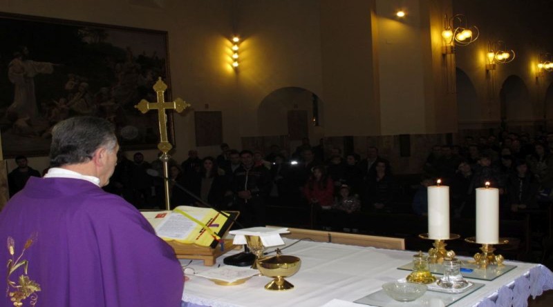 b_800_600_0_00_images_2016_Religija_Pobiijeni_franjevci_misa_tg_1
