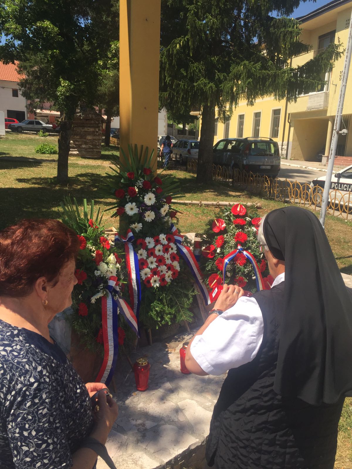 FOTO: Svetom misom i polaganjem vijenaca obilježen Dan Oslobođenja Glamoča