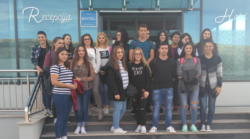 Učenici smjera hotelijersko-turistički tehničar i profesori SSŠ Silvija Strahimira Kranjčevića Livno posjetili su Hotel B&M Livno