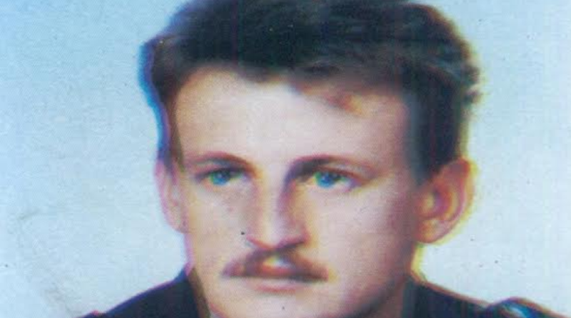 NAVIK ON ŽIVI KI ZGINE POŠTENO: Perica Kutleša