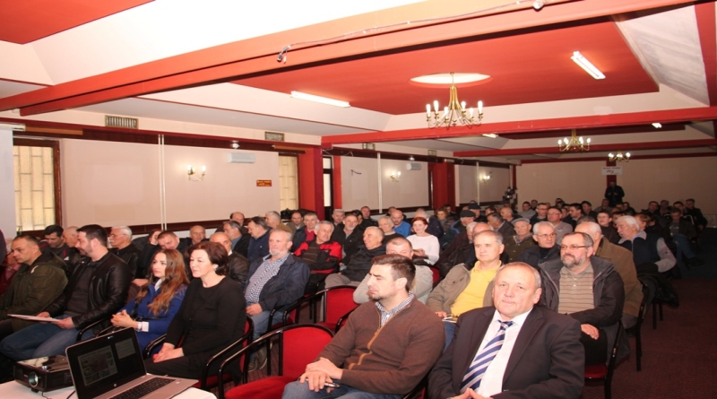 Održano edukativno predavanje za pčelare i poljoprivrednike