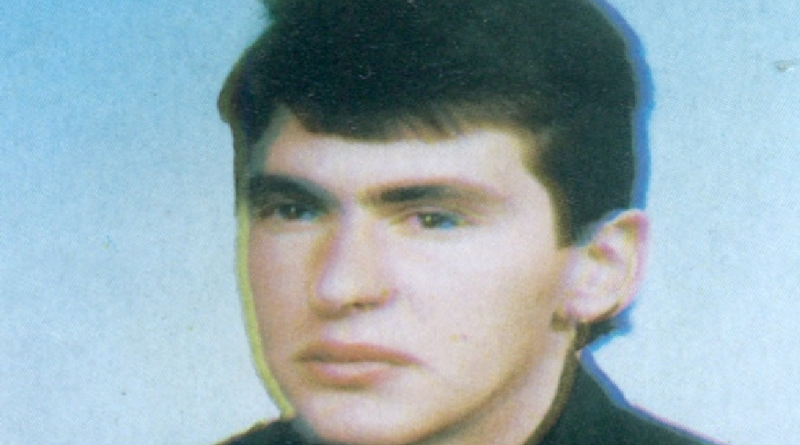 NAVIK ON ŽIVI KI ZGINE POŠTENO: Ilija Matić