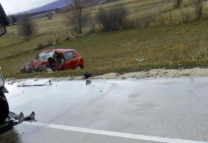 Livno - Tomislavgrad: U prometnoj nesreći poginula jedna osoba