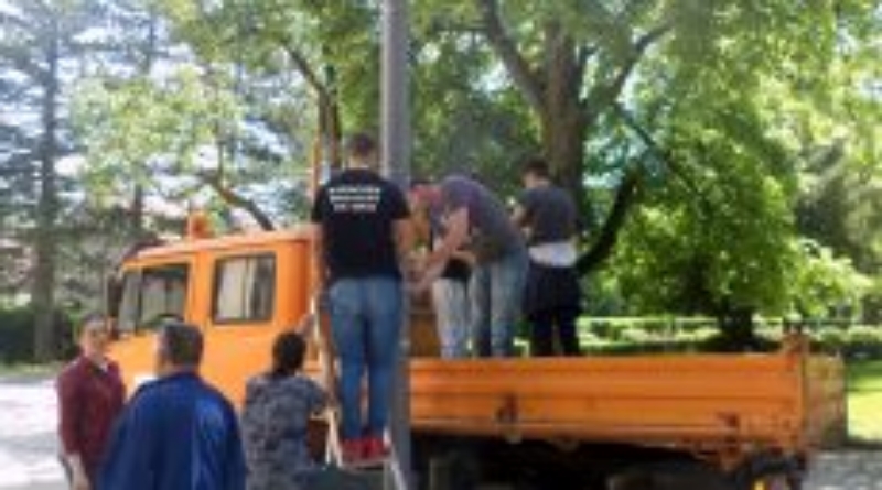 Livanjski srednjoškolci uljepšali svoj grad
