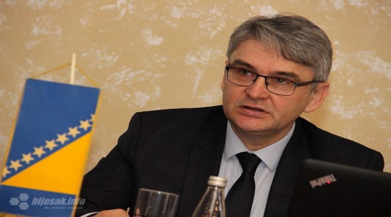BUKVAREVIĆ ZA POČETNIKE: U koje svrhe i kakvim metodama se dijeli novac federalnih poreznih obveznika