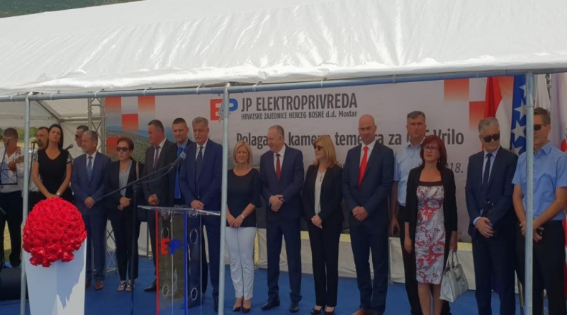 Borjana Krišto zamjenica predsjednika HDZ-a BiH i zamjenica predsjedatelja Zastupničkog doma PS BiH položila kamen temeljac za izgradnju HE Vrilo