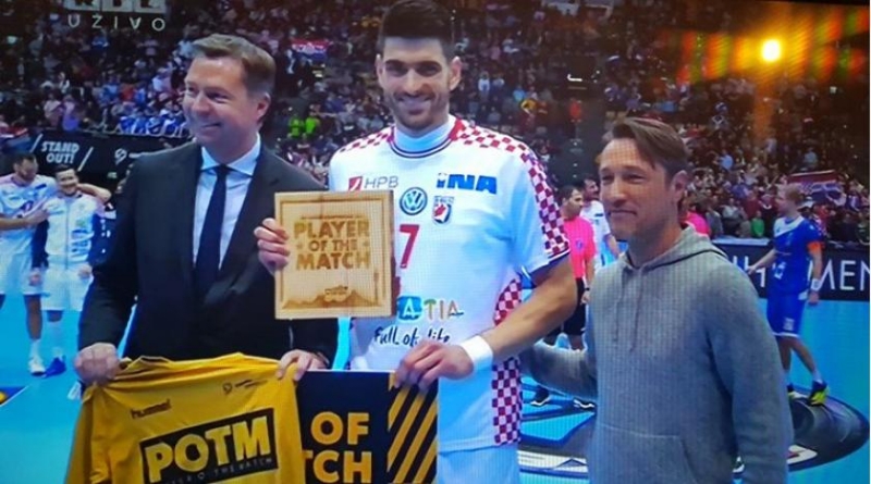 Sjajan potez Nijemaca: Niko Kovač uručio nagradu Stepančiću za igrača utakmice