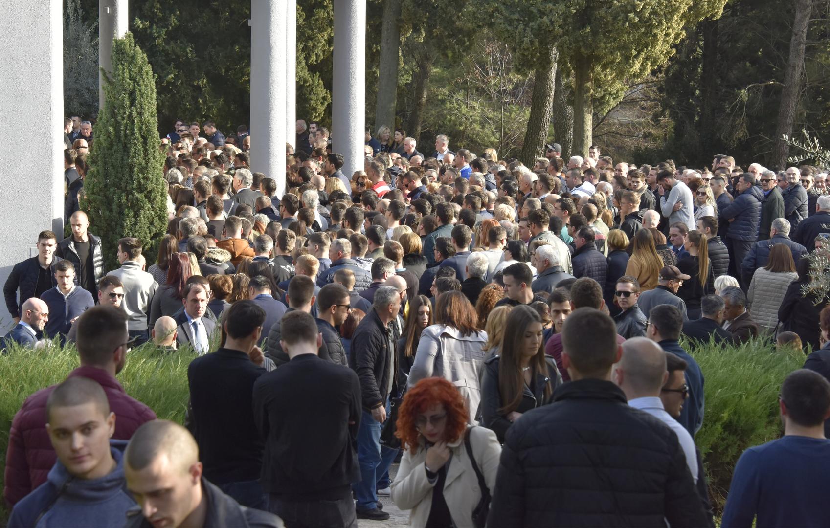 Tuga u Mostaru: Rijeka ljudi oprostila se od prerano preminuloga vratara