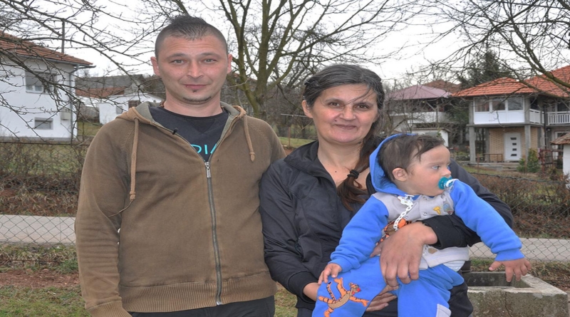 Išli su spavati i gladni i žedni. Sin im ima srčanu manu, vrata su im zatvarali, a onda je stigla pomoć...