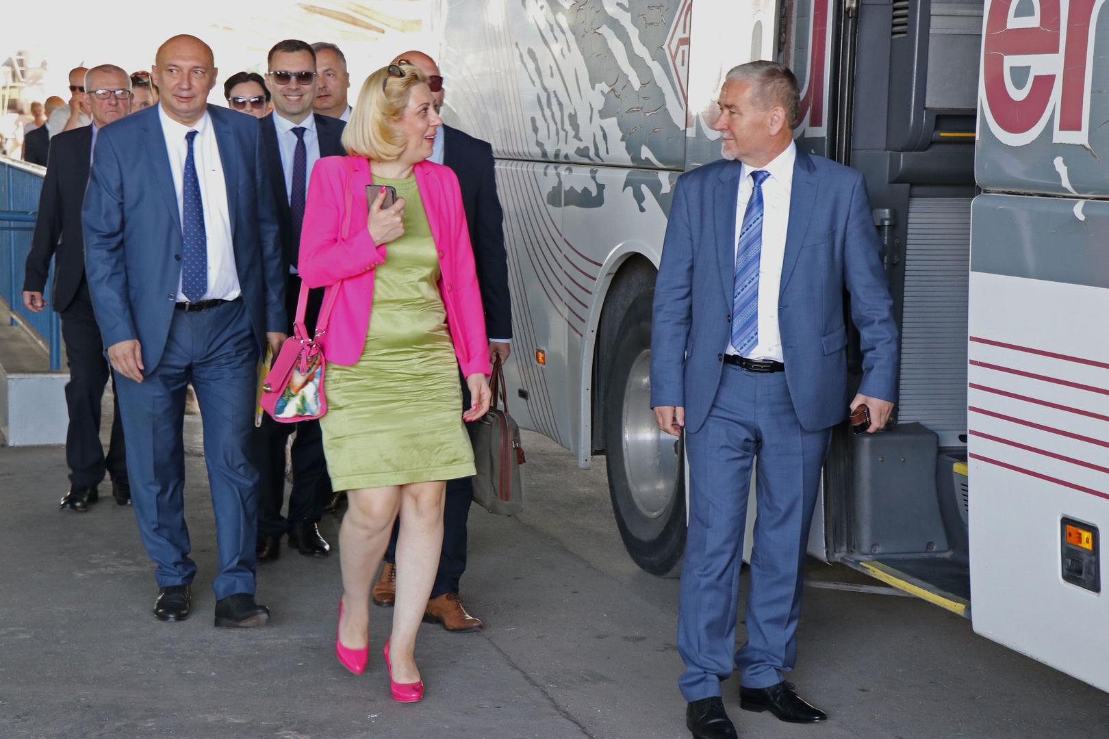 PROMOVIRALI ŽELJEZNIČKU LINIJU Članovi Vlade FBiH vlakom doputovali u Mostar