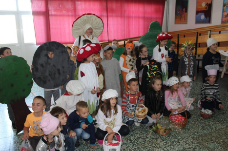 LIVNO: U Osnovnoj školi „Fra Lovro Karaulaˮ svečano obilježeni Dani kruha(FOTO)