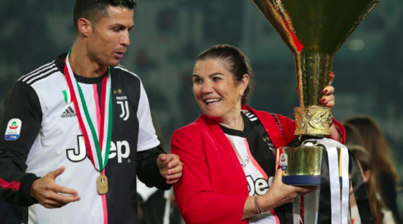 Ronaldova majka optužila Fifu: 'To je mafija, zato moj Cristiano nema više nagrada'