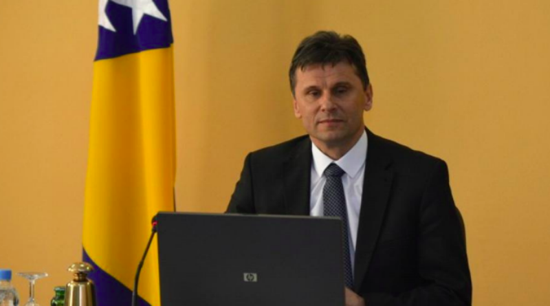 HDZ 1990: NOVALIĆ MORA OTIĆI, SRAMOTA NAS JE REĆI GDJE ŽIVIMO