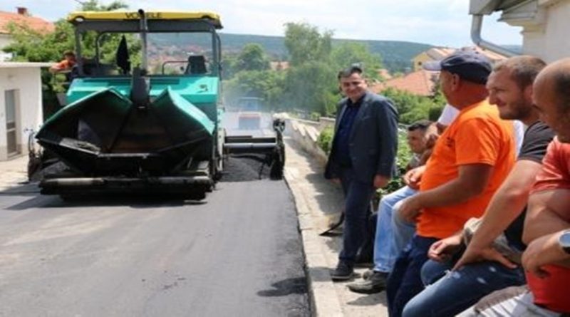 Asfaltirana Ulica Ante Starčevića u Livnu
