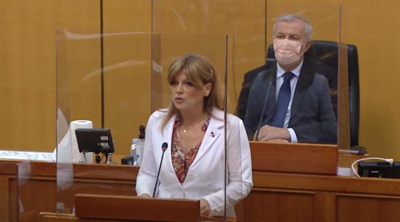 KAROLINA VIDOVIĆ KRIŠTO POTOPILA PUPOVCA: Milorade Pupovče, gdje je doktor Šreter?