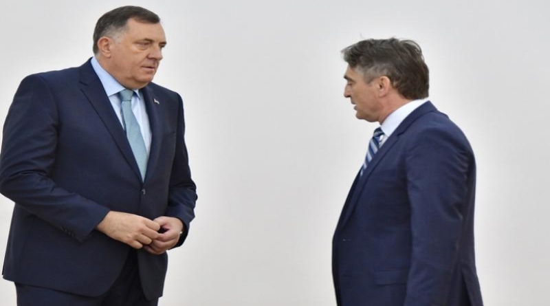 Komšić o Dodiku: Zločesto, inteligentno dijete i bahati kabadahija
