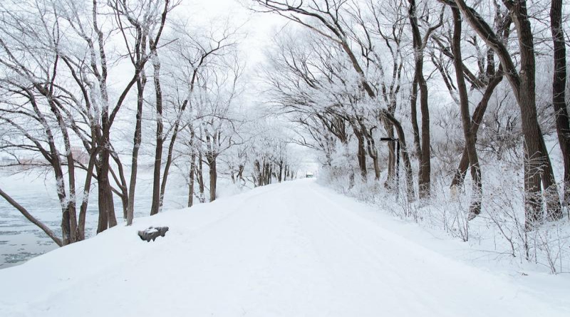 STIŽE NAM HLADNA FRONTA; Meteorolozi upozoravaju: ‘Kiša će prijeći u susnježicu i snijeg, a temperatura drastično pada’