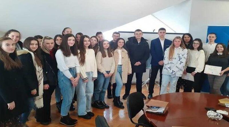 Ministrica Nakić primila najbolje učenike HBŽ-a