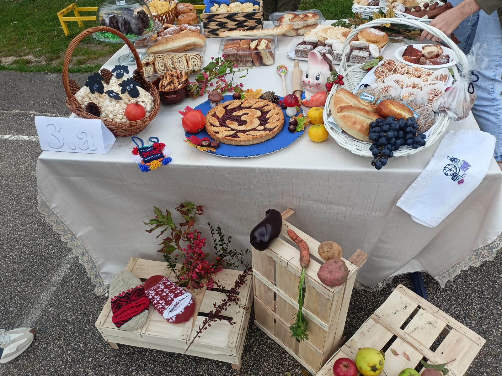 Osnovna škola Glamoč obilježila manifestaciju “Dani kruha"