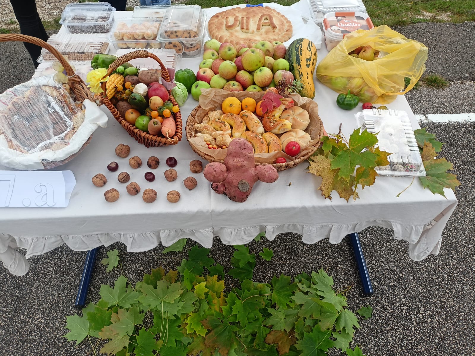 Osnovna škola Glamoč obilježila manifestaciju “Dani kruha"