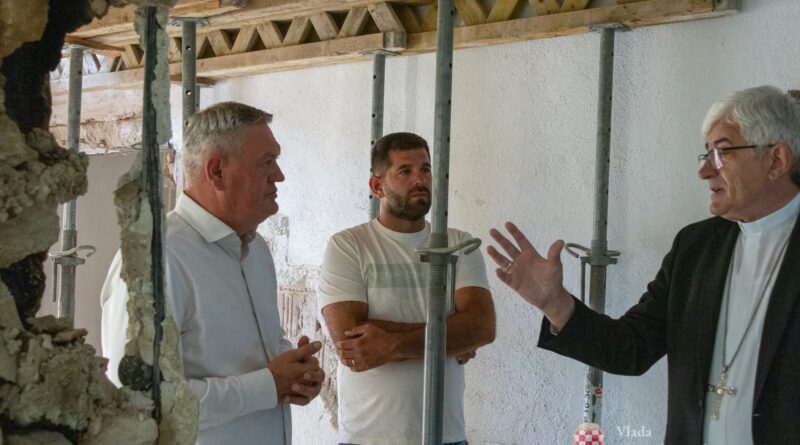 Predsjednik Vlade Hercegbosanske županije dr.sc.Ivan Vukadin i banjolučki biskup Željko Majić u Lištanima: U tijeku radovi na budućem socijalnom centru za odrasle osobe s demencijom