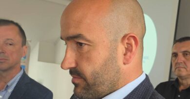 Ono što je naš portal objavio, sada potvrđuje i Darkov pogled