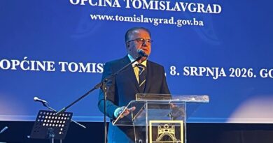 Premijer Nikšić u Tomislavgradu: Najavio ulaganja u bolnicu u Livnu i projekt treće trake prema Kamenskom