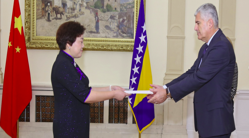 Predsjedatelj Predsjedništva BiH dr. Dragan Čović primio vjerodajna pisma novoimenovane veleposlanice Narodne Republike Kine u BiH Chen Bo