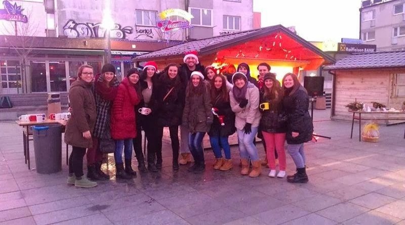 Sutra 18.12.2015. "Livanjska čajanka"