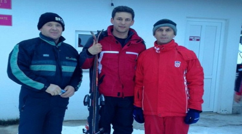 Božo Petrov skija na Kupresu