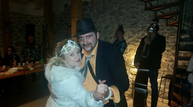 FOTO: Pokladna zabava u Bosanskom Grahovu