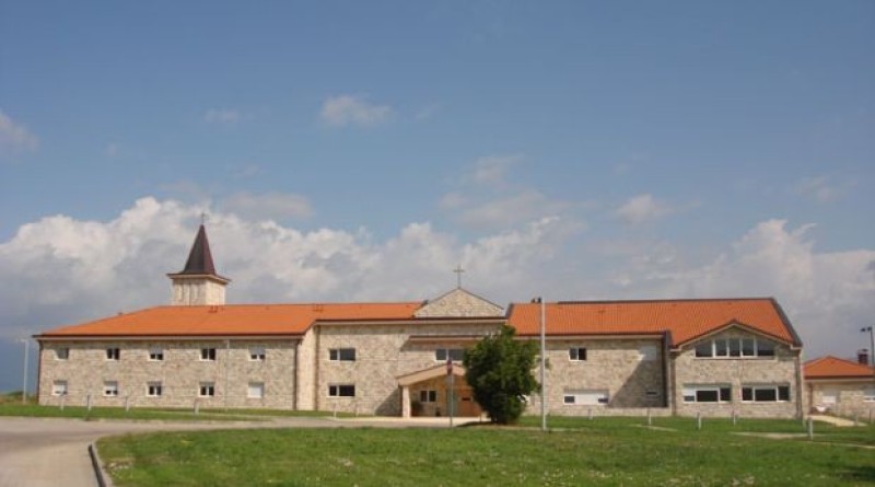 Moći sv. Rafaela Kalinowskog dolaze u Karmel sv.Ilije na Buškom jezeru