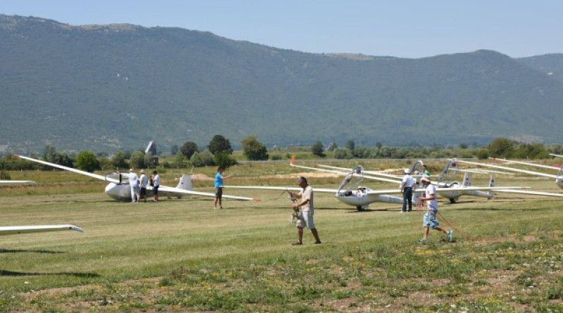 Na aerodrom u Livnu slijetat će letjelice s 15 putnika