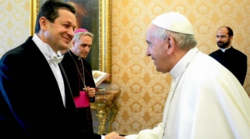 ​Veleposlanik BiH pri Svetoj Stolici Josip Gelo predao vjerodajnice u Vatikanu