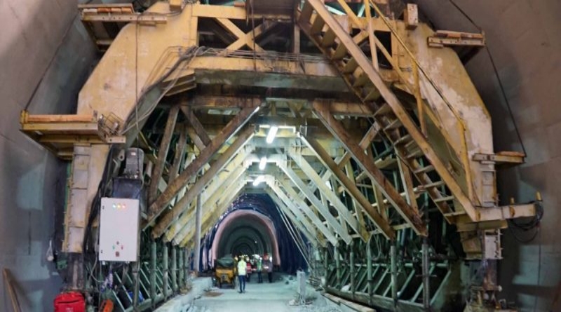Probijen tunel Žaba kod Neuma