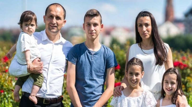 Tko je šef stožera Predsjednice: Sa 17 godina otišao u dragovoljce, a HDZ-u se priključio 2011. kada su mnogi iz njega bježali