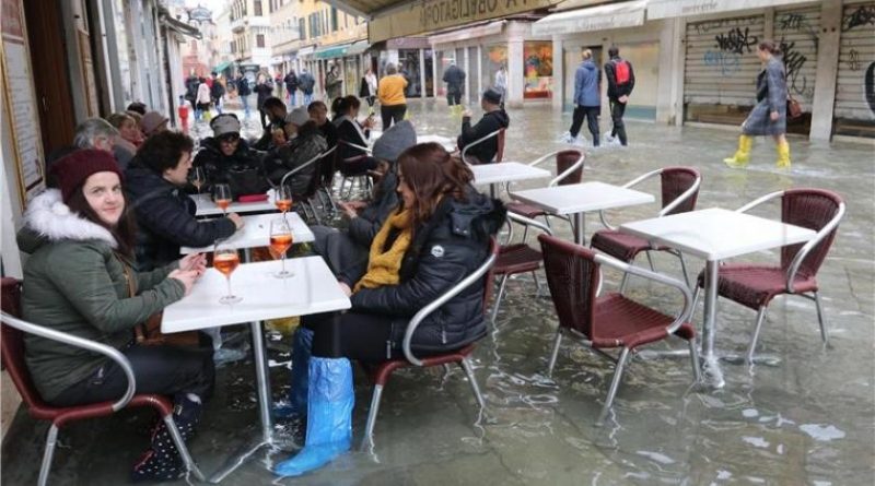 Veneciju pogodila još jedna iznimna plima, grad proživljava najgori tjedan u posljednjih 150 godina