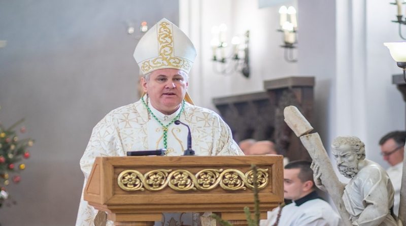 Biskup Košić: Mi smo danas u našoj Domovini suočeni s više velikih izazova od kojih su dva sigurno najveća