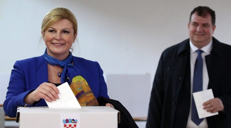 U inozemstvu uvjerljivo vodi Kolinda Grabar-Kitarović, potpora Milanoviću iznenađujuće niska