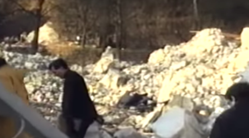 VIDEO Na današnji dan 1992. godine kardinal Franjo Kuharić obišao je ruševine crkve Pohoda Blažene Djevice Marije u Voćinu.