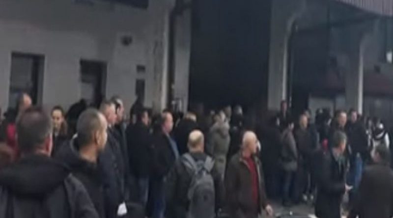 U jednom danu tri autobusa puna stanovnika ovog bh. grada otišla u Njemačku (VIDEO)