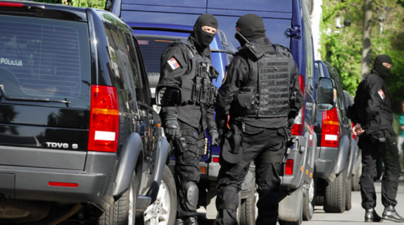 U akciji 'Kavez' uhićeno 12 osoba, pronađen novac, droga i oružje