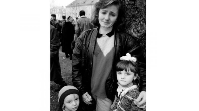 Američki fotograf saznao istinu 28 godina nakon što je snimio obitelj izbjeglica iz BiH