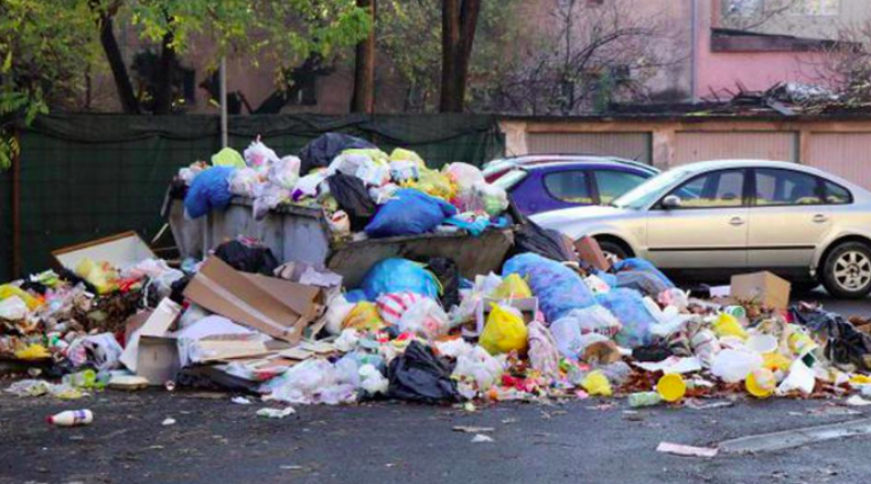 Zbog neodvoženja otpada Mostaru prijete zarazne bolesti