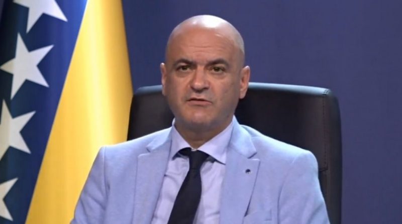 ČERKEZ: Mjere ćemo popuštati narednog mjeseca