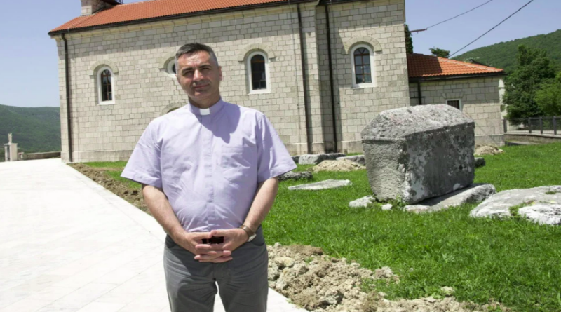 ‘Mise se moraju držati po cijenu života‘: dekan splitskog Katoličkog fakulteta gostovao u Bujici, poručio da poštuje prvo ‘božje zakone‘
