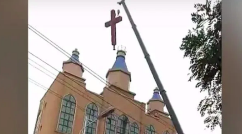 Kineske vlasti tijekom pandemije uklanjaju križeve s kršćanskih crkava