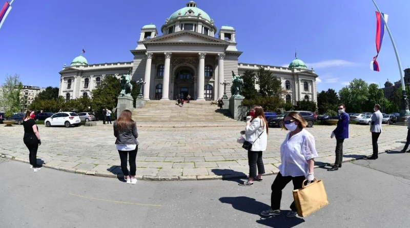 Srbija popušta mjere: Od 4. svibnja počinje javni prijevoz, otvaraju se kafići, tržni centri...