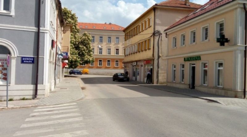 LIVNO: Koronavirusom zaražena obitelj vojnika, majka oboljelog vojnika hospitalizirana zbog teškog stanja